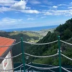Davilla Sanremo - Entire Villa, Sea View & Pool Villa Pampara