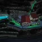 Davilla Sanremo - Entire Villa, Sea View & Pool * Pampara