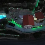 Davilla Sanremo - Entire Villa, Sea View & Pool Villa *