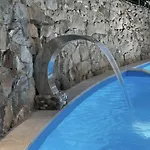 Davilla Sanremo - Entire Villa, Sea View & Pool Villa