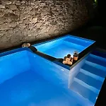 Davilla Sanremo - Entire Villa, Sea View & Pool Villa *