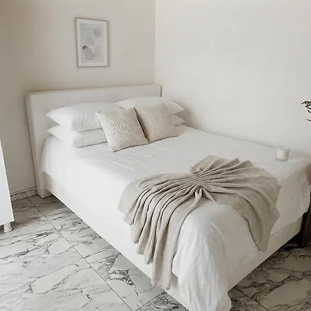 Davilla Sanremo - Entire Villa, Sea View & Pool Villa Pampara